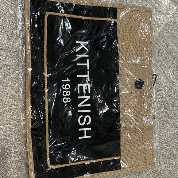 Jessie James Decker Kittenish Tote Bag - Picture 1 of 2